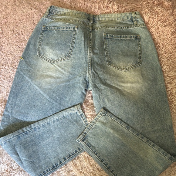 Boston Proper Daisy Embellished Jeans Size 10 Bling Flowers Light Wash - Picture 5 of 8